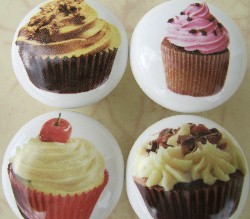 Inexpensive quality Cabinet Knobs with assorted images chefs cupcakes